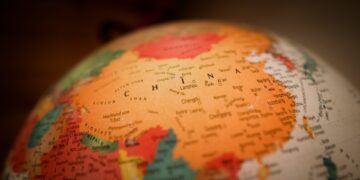 China Implements New Guidelines to Regulate Generative AI Products